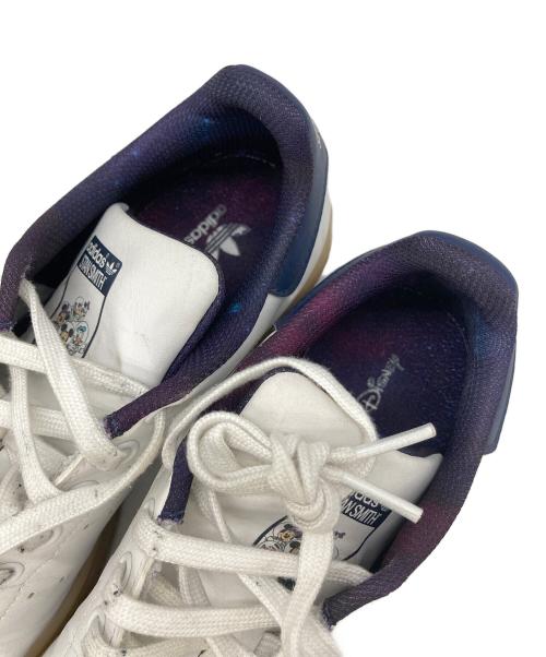 adidas（アディダス）adidas (アディダス) Disney (ディズニー) STANSMITH ホワイト サイズ:UK6の古着・服飾アイテム