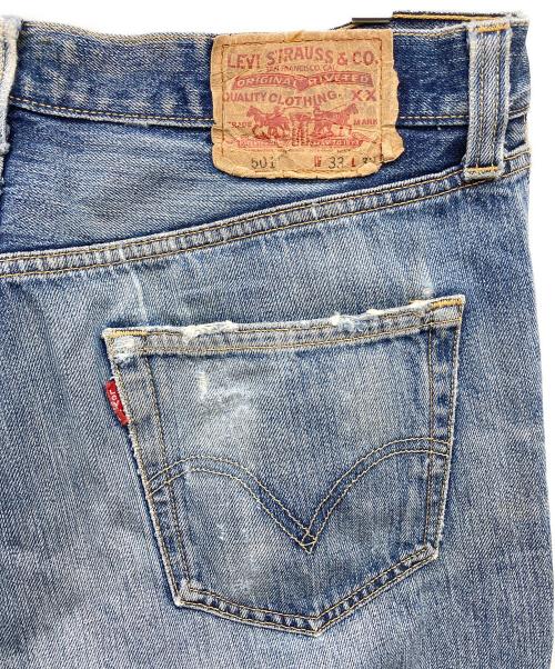 LEVI'S（リーバイス）LEVI'S (リーバイス) 00s 501 クラッシュデニムパンツ インディゴ サイズ:W33 L32の古着・服飾アイテム
