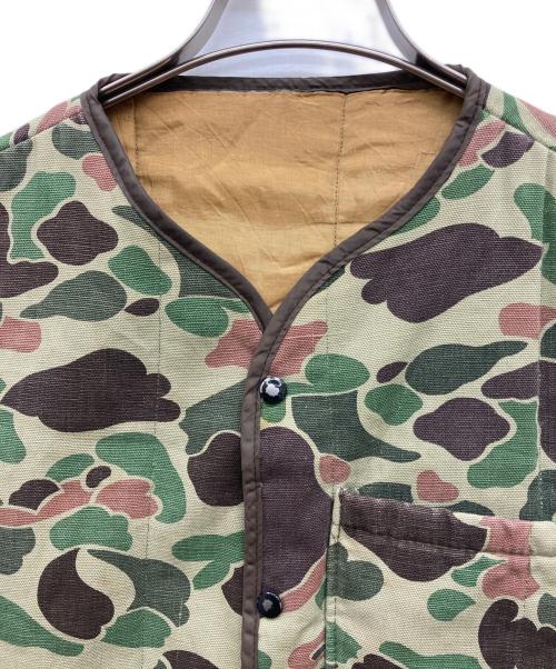 USED（ユーズド）USED (ユーズド) カモフラ柄ベスト カーキ サイズ:不明の古着・服飾アイテム