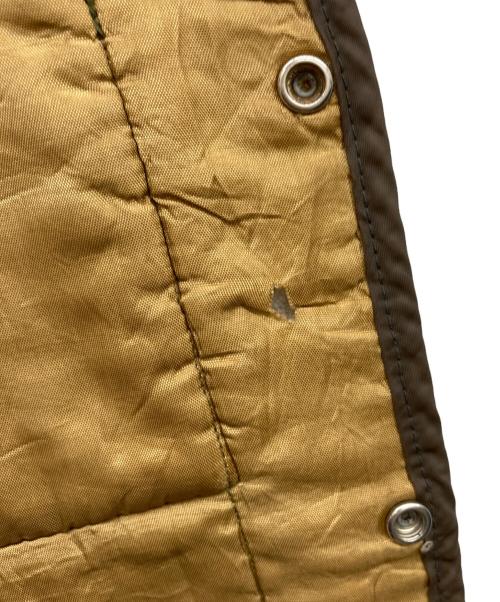 USED（ユーズド）USED (ユーズド) カモフラ柄ベスト カーキ サイズ:不明の古着・服飾アイテム