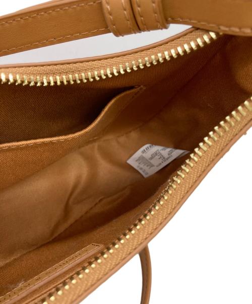 CHARLES & KEITH（チャールズアンドキース）CHARLES & KEITH (チャールズアンドキース) ショルダーバッグ ブラウンの古着・服飾アイテム