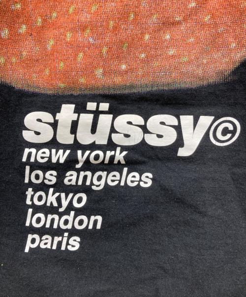 stussy（ステューシー）stussy (ステューシー) STRAWBERRY TEE ブラック サイズ:Lの古着・服飾アイテム