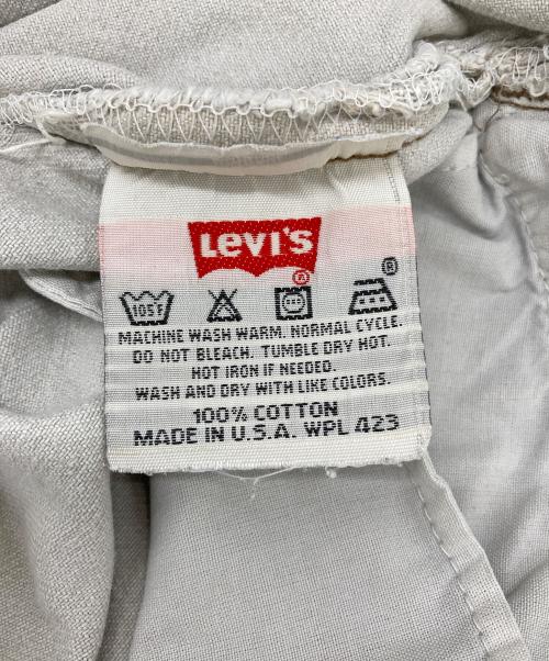 LEVI'S（リーバイス）LEVI'S (リーバイス) デニムパンツ アイボリー サイズ:W32×L32の古着・服飾アイテム
