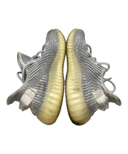 adidas（アディダス）adidas (アディダス) YEEZY BOOST350V2 グレー サイズ:US9の古着・服飾アイテム