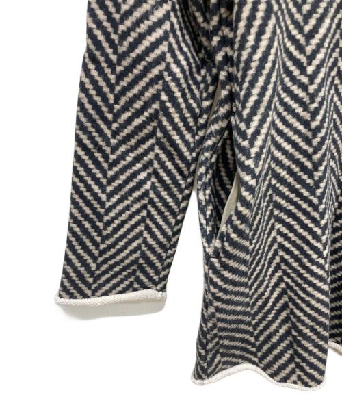 UNDERCOVER（アンダーカバー）UNDERCOVER (アンダーカバー) ヘリンボーンVネックトップス ブラック サイズ:1の古着・服飾アイテム