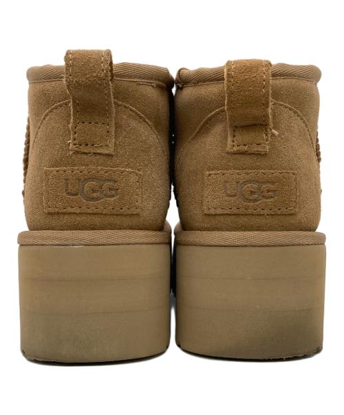 UGG（アグ）UGG (アグ) W CLASSIC ULTRA MINI PLATFORM ブラウン サイズ:US7の古着・服飾アイテム