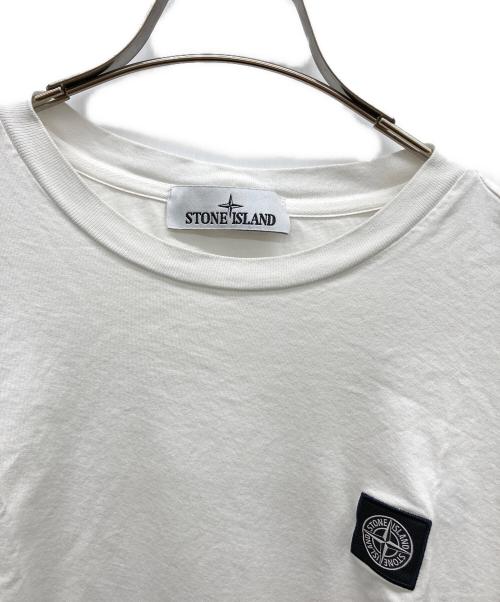 STONE ISLAND（ストーンアイランド）STONE ISLAND (ストーンアイランド) ロゴパッチクルーネックカットソー ホワイト サイズ:XLの古着・服飾アイテム