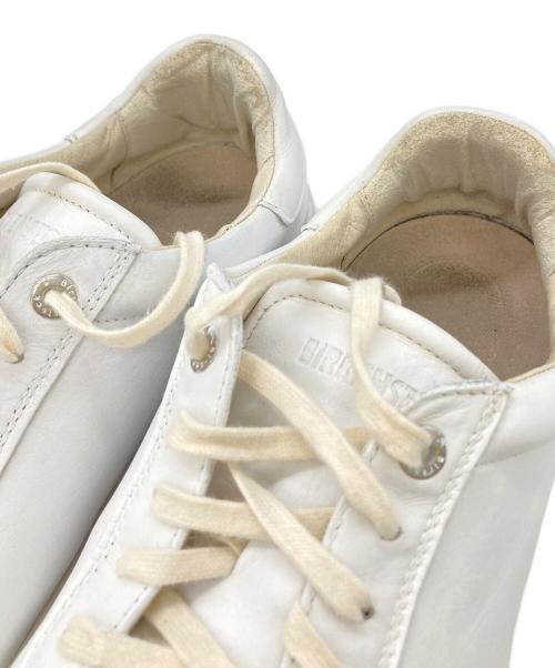 BIRKENSTOCK（ビルケンシュトック）BIRKENSTOCK (ビルケンシュトック) レザースニーカー Bend Low ホワイト サイズ:40の古着・服飾アイテム