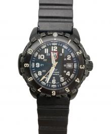 LUMINOX（ルミノックス）の古着「WATER RESISTANT CARBONX」｜ブラック