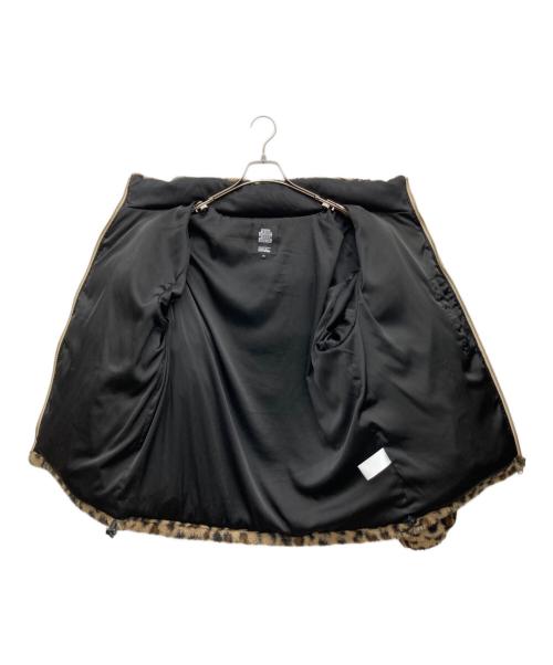 THE BLACK EYE PATCH（ブラックアイパッチ）THE BLACK EYE PATCH (ブラックアイパッチ) FIRST DOWN (ファーストダウン) LABEL LEOPARD Down Jacket カーキ サイズ:JP:Mの古着・服飾アイテム