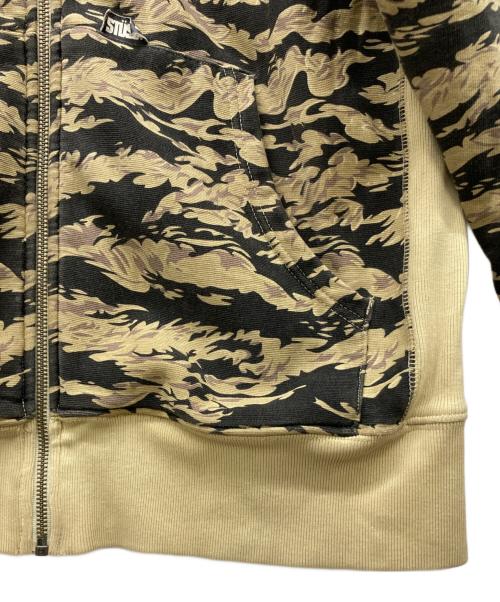 stussy（ステューシー）stussy (ステューシー) 00s ガーカモジップパーカー カーキ サイズ:XLの古着・服飾アイテム