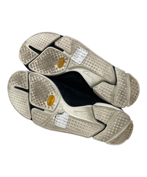CLARKS（クラークス）CLARKS (クラークス) ローカットスニーカー ブラック サイズ:UK 9 1/2 Gの古着・服飾アイテム