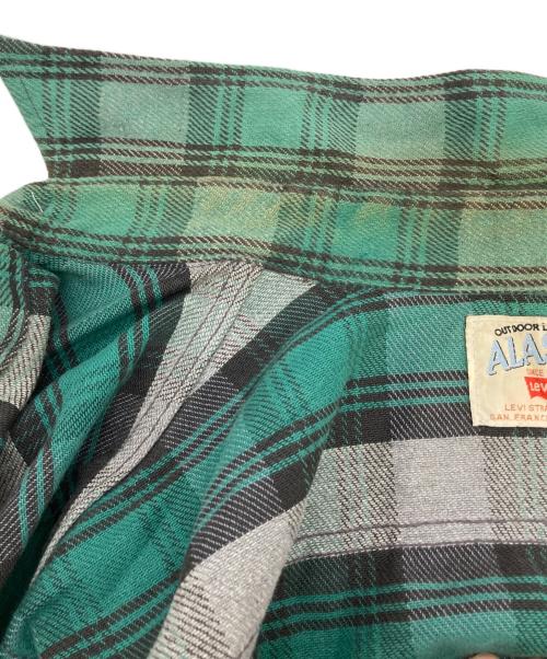 LEVI'S（リーバイス）LEVI'S (リーバイス) ヘビーネルシャツ ALASKA 90s グリーン サイズ:Lの古着・服飾アイテム