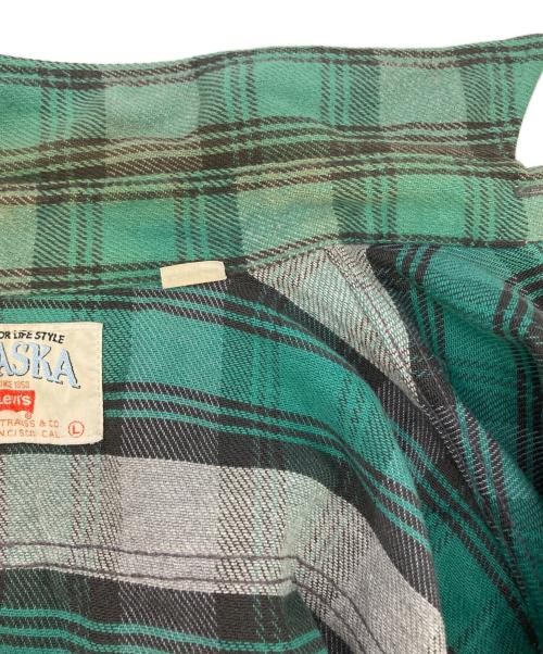 LEVI'S（リーバイス）LEVI'S (リーバイス) ヘビーネルシャツ ALASKA 90s グリーン サイズ:Lの古着・服飾アイテム