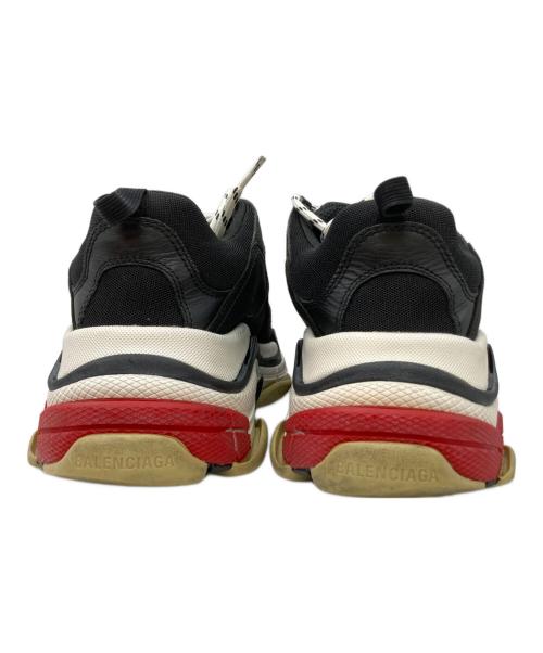 BALENCIAGA（バレンシアガ）BALENCIAGA (バレンシアガ) ローカットダッドスニーカー triple s ブラック サイズ:UK 9の古着・服飾アイテム