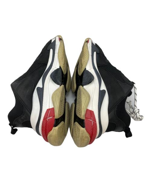 BALENCIAGA（バレンシアガ）BALENCIAGA (バレンシアガ) ローカットダッドスニーカー triple s ブラック サイズ:UK 9の古着・服飾アイテム