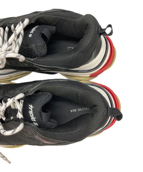 BALENCIAGA（バレンシアガ）BALENCIAGA (バレンシアガ) ローカットダッドスニーカー triple s ブラック サイズ:UK 9の古着・服飾アイテム