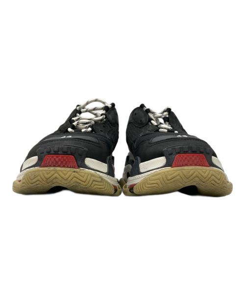 BALENCIAGA（バレンシアガ）BALENCIAGA (バレンシアガ) ローカットダッドスニーカー triple s ブラック サイズ:UK 9の古着・服飾アイテム