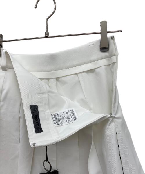 G/FORE（ジーフォア）G/FORE (ジーフォア) スリットプリーツスカート ホワイト サイズ:64の古着・服飾アイテム