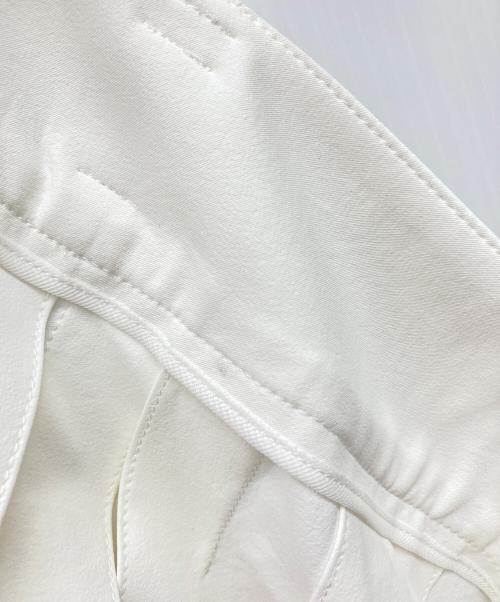 G/FORE（ジーフォア）G/FORE (ジーフォア) エッセンシャルプリーツスカート ホワイト サイズ:64の古着・服飾アイテム