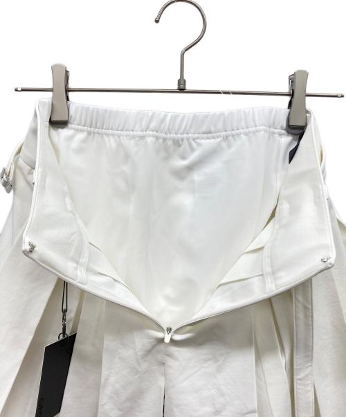 G/FORE（ジーフォア）G/FORE (ジーフォア) エッセンシャルプリーツスカート ホワイト サイズ:64の古着・服飾アイテム