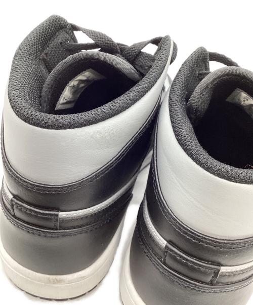 NIKE（ナイキ）NIKE (ナイキ) スニーカー ブラック×グレー サイズ:us8の古着・服飾アイテム