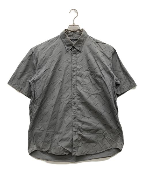 BALENCIAGA（バレンシアガ）BALENCIAGA (バレンシアガ) All-over logo short-sleeve shirt グレー サイズ:40の古着・服飾アイテム