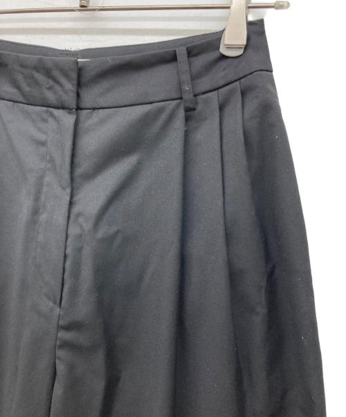 TODAYFUL（トゥデイフル）TODAYFUL (トゥデイフル) Lightweight Tuck Trousers ブラック サイズ:36の古着・服飾アイテム