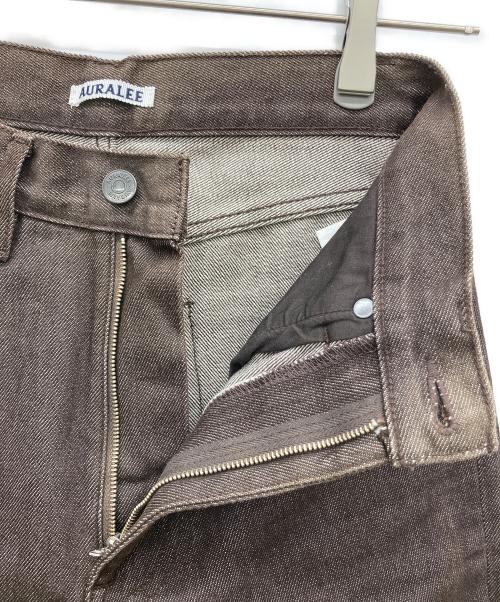 AURALEE（オーラリー）AURALEE (オーラリー) HARD TWIST DENIM 5P PANTS ブラウン サイズ:24の古着・服飾アイテム