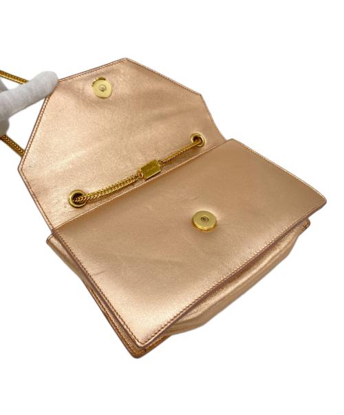 Saint Laurent Paris（サンローランパリ）Saint Laurent Paris (サンローランパリ) Mini Betty Rose Gold Crossbody Bag ピンク×ゴールドの古着・服飾アイテム