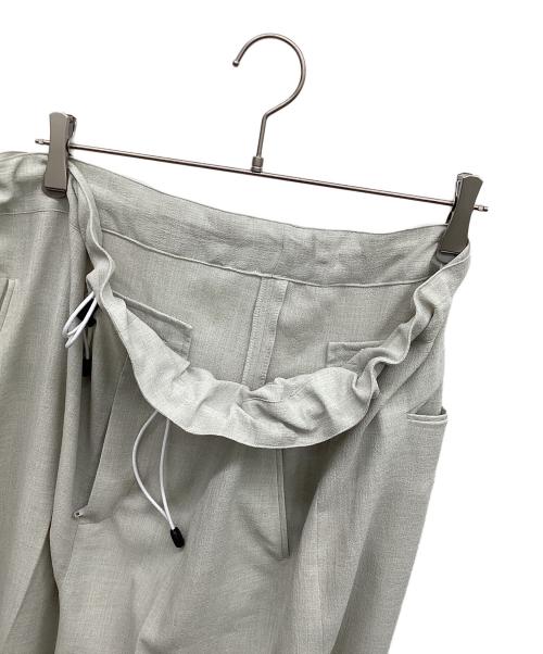 ATHA（アタ）ATHA (アタ) DRY TOUCH GATHER WIDE EASY TROUSERS アイボリー サイズ:Freeの古着・服飾アイテム