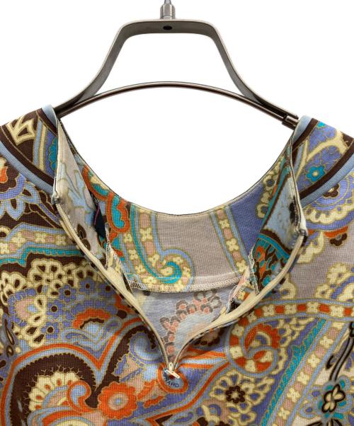 LEONARD PARIS（レオナール パリ）LEONARD PARIS (レオナール パリ) 総柄長袖ジップブラウス マルチカラー サイズ:Mの古着・服飾アイテム