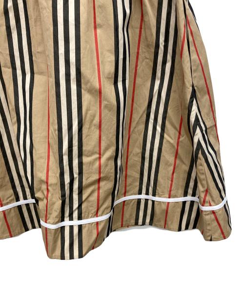 BURBERRY LONDON（バーバリーロンドン）BURBERRY LONDON (バーバリーロンドン) ワンピース ベージュ サイズ:12Yの古着・服飾アイテム