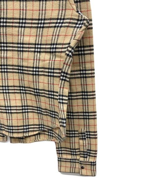 BURBERRY BLUE LABEL（バーバリー ブルー レーベル）BURBERRY BLUE LABEL (バーバリー ブルー レーベル) ノバチェックジップシャツ ベージュ サイズ:38の古着・服飾アイテム