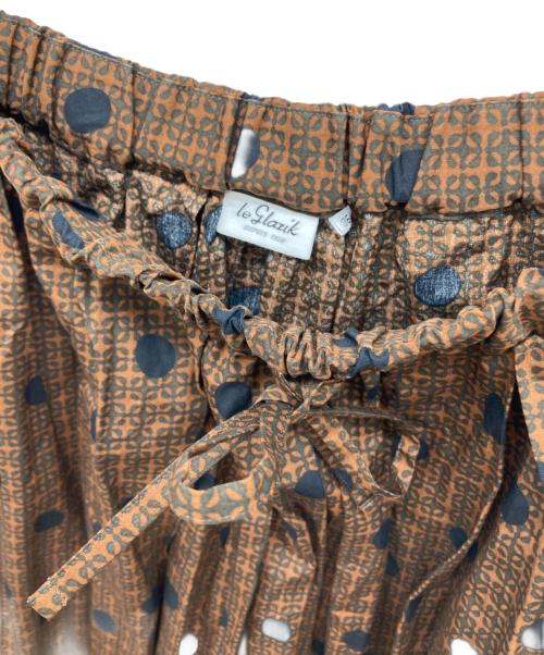 LE GLAZIK（ル グラジック）LE GLAZIK (ル グラジック) バティック タックギャザースカート ブラウン サイズ:36の古着・服飾アイテム