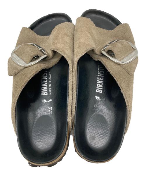 BIRKENSTOCK（ビルケンシュトック）BIRKENSTOCK (ビルケンシュトック) AROSA ビッグバックル サンダル カーキ サイズ:39の古着・服飾アイテム
