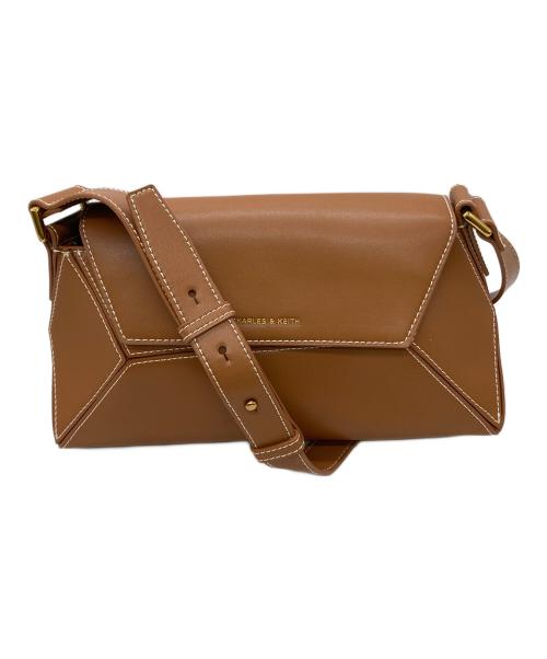 CHARLES & KEITH（チャールズアンドキース）CHARLES & KEITH (チャールズアンドキース) ナスリンジオメトリックショルダーバッグ ブラウンの古着・服飾アイテム