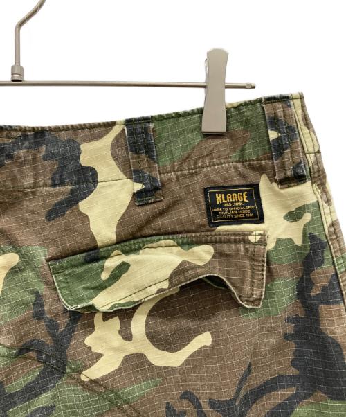X-LARGE（エクストララージ）X-LARGE (エクストララージ) カモ柄パラシュートパンツ グリーン サイズ:32の古着・服飾アイテム