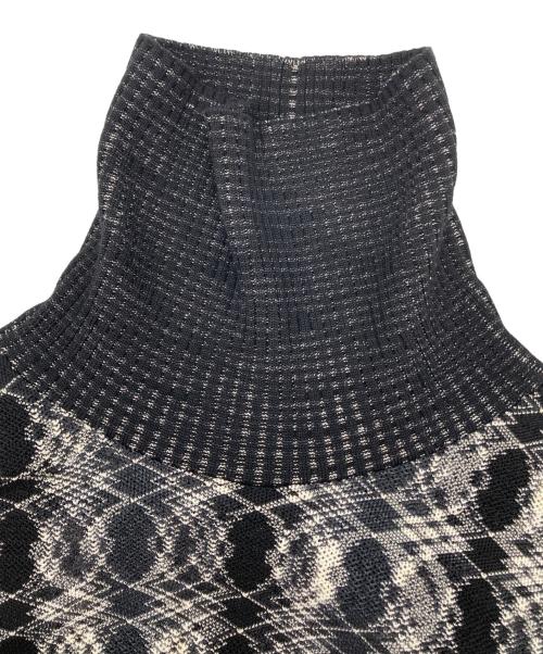 missoni（ミッソーニ）MISSONI (ミッソーニ) ハイネックニット ブラック サイズ:92の古着・服飾アイテム
