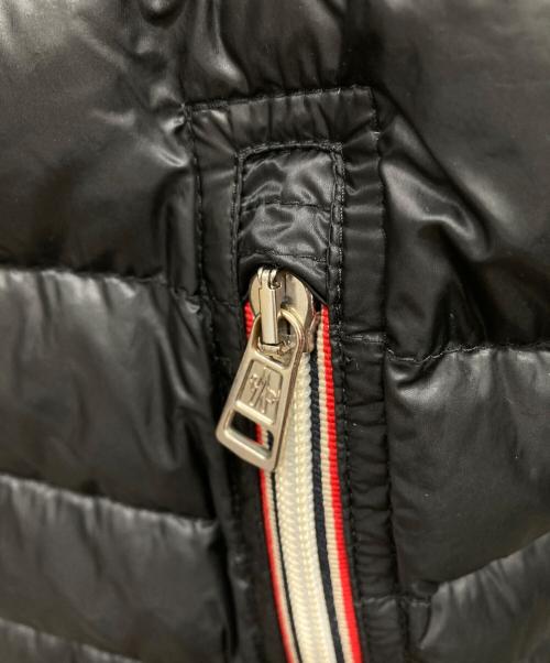 MONCLER（モンクレール）MONCLER (モンクレール) ダウンジャケット DANIEL　 ブラック サイズ:3の古着・服飾アイテム