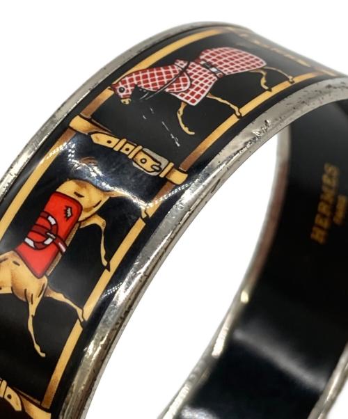 HERMES（エルメス）HERMES (エルメス) Enamel Printed Wide Horse Riding Motif Bracelet ブラックの古着・服飾アイテム