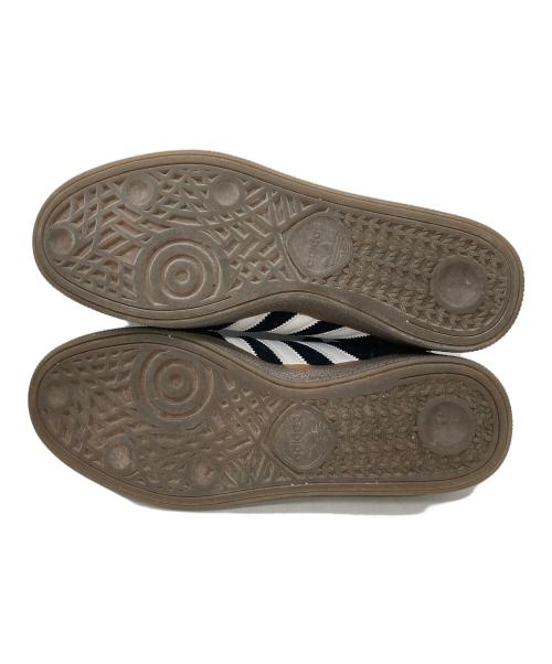 adidas（アディダス）adidas (アディダス) スニーカー ブラック サイズ:US8.5の古着・服飾アイテム