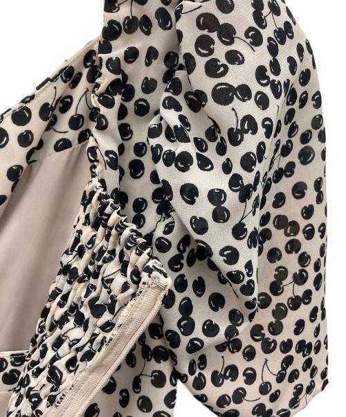 HER LIP TO（ハーリップトゥ）Her lip to (ハーリップトゥ) CherryPatternOne-Piece ベージュ サイズ:Sの古着・服飾アイテム