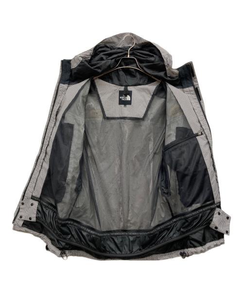 THE NORTH FACE（ザ ノース フェイス）THE NORTH FACE (ザ ノース フェイス) Novelty Scoop Jacket ホワイト×ブラック サイズ:XXLの古着・服飾アイテム