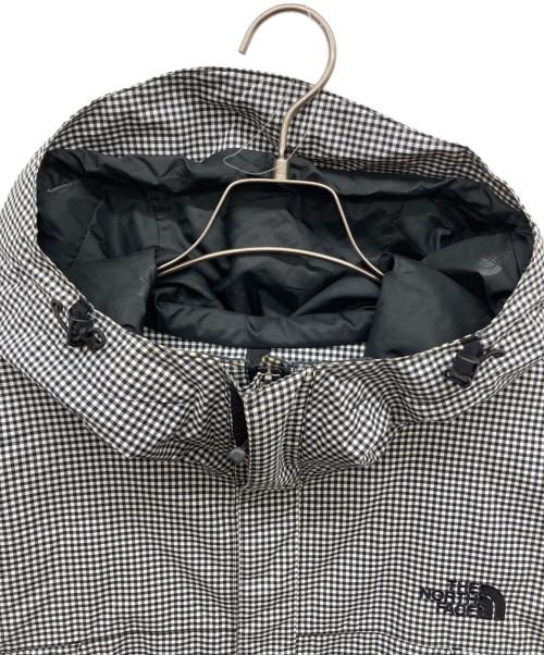 THE NORTH FACE（ザ ノース フェイス）THE NORTH FACE (ザ ノース フェイス) Novelty Scoop Jacket ホワイト×ブラック サイズ:XXLの古着・服飾アイテム