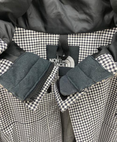 THE NORTH FACE（ザ ノース フェイス）THE NORTH FACE (ザ ノース フェイス) Novelty Scoop Jacket ホワイト×ブラック サイズ:XXLの古着・服飾アイテム