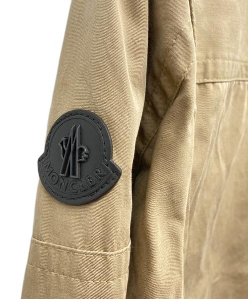MONCLER（モンクレール）MONCLER (モンクレール) ステンカラージップアップワークジャケット ベージュ サイズ:3の古着・服飾アイテム