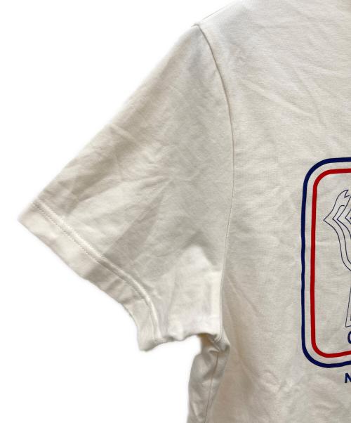 MONCLER GRENOBLE（モンクレール グルノーブル）MONCLER GRENOBLE (モンクレール グルノーブル) Moncler Grenoble ロゴプリント クルーネックTシャツ アイボリー サイズ:Sの古着・服飾アイテム