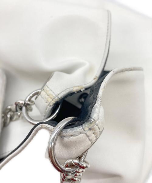 MM6 Maison Margiela（エムエムシックスメゾンマルジェラ）MM6 Maison Margiela (エムエムシックスメゾンマルジェラ) ジャパニーズチェーントートバッグ ホワイトの古着・服飾アイテム
