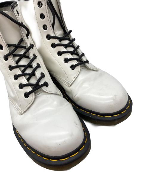 Dr.Martens（ドクターマーチン）Dr.Martens (ドクターマーチン) 1460 8ホールブーツ ホワイト サイズ:９UKの古着・服飾アイテム